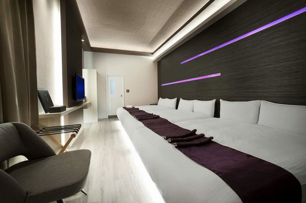 One Fukun Hotel Цзяоси Экстерьер фото