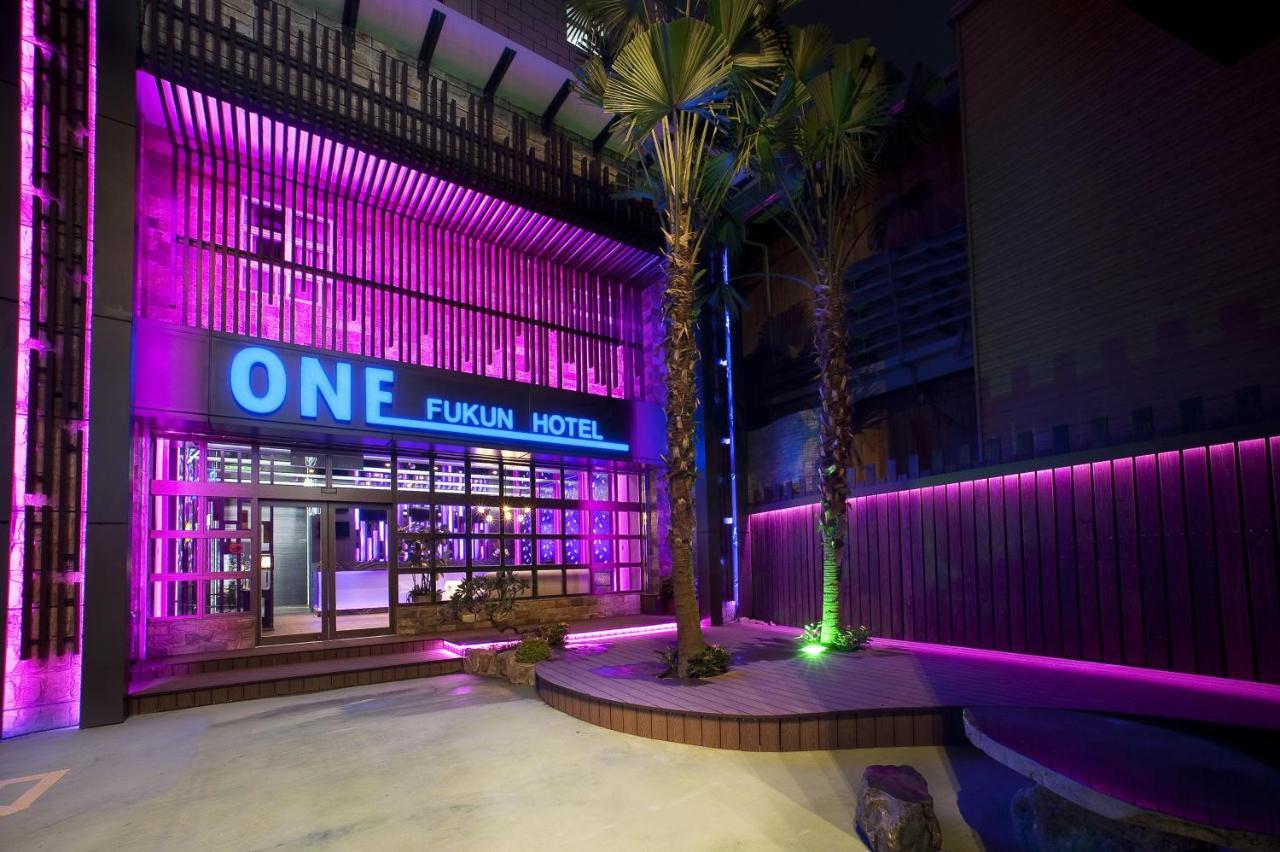One Fukun Hotel Цзяоси Экстерьер фото